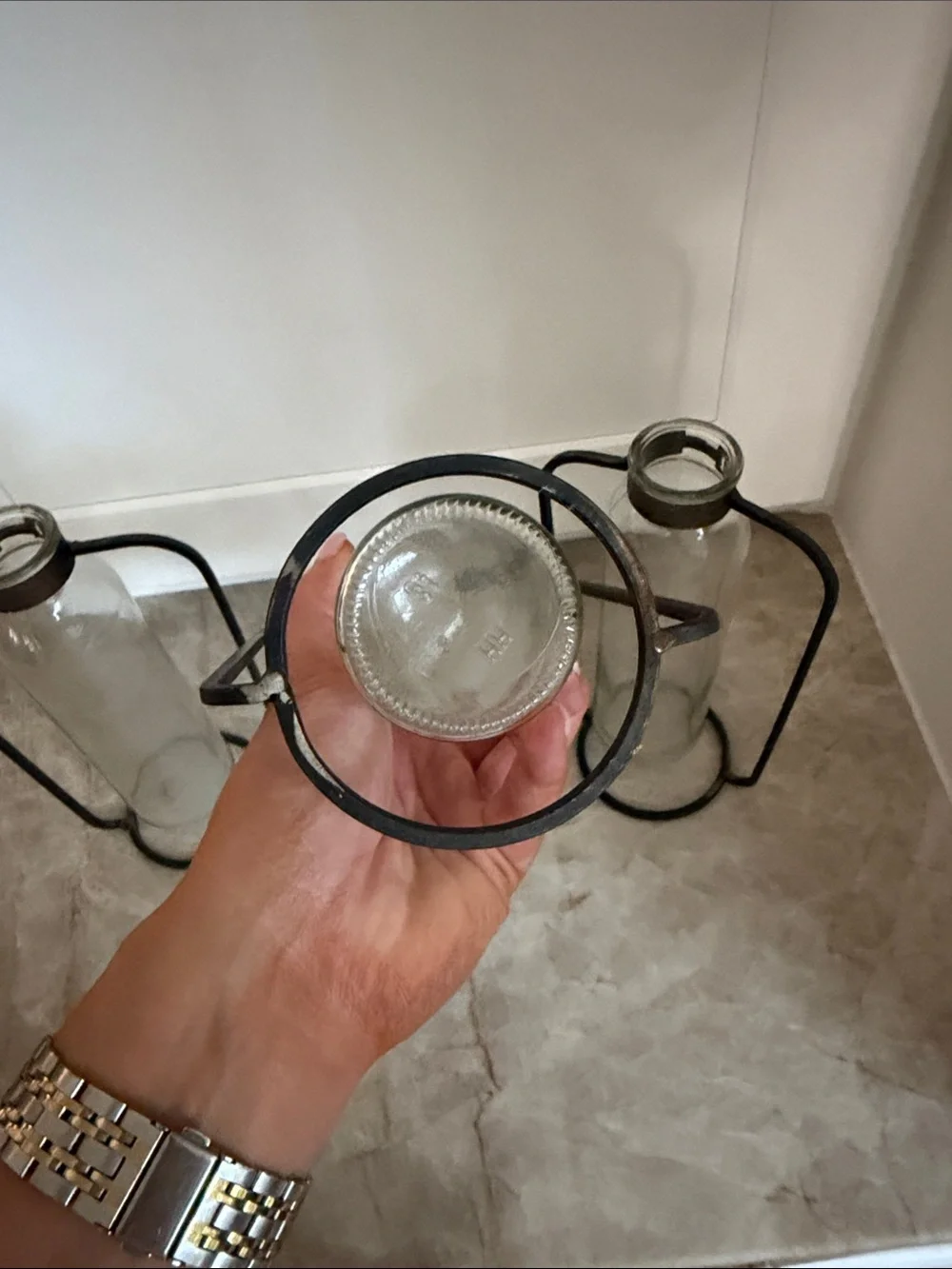 N/A clear glass
